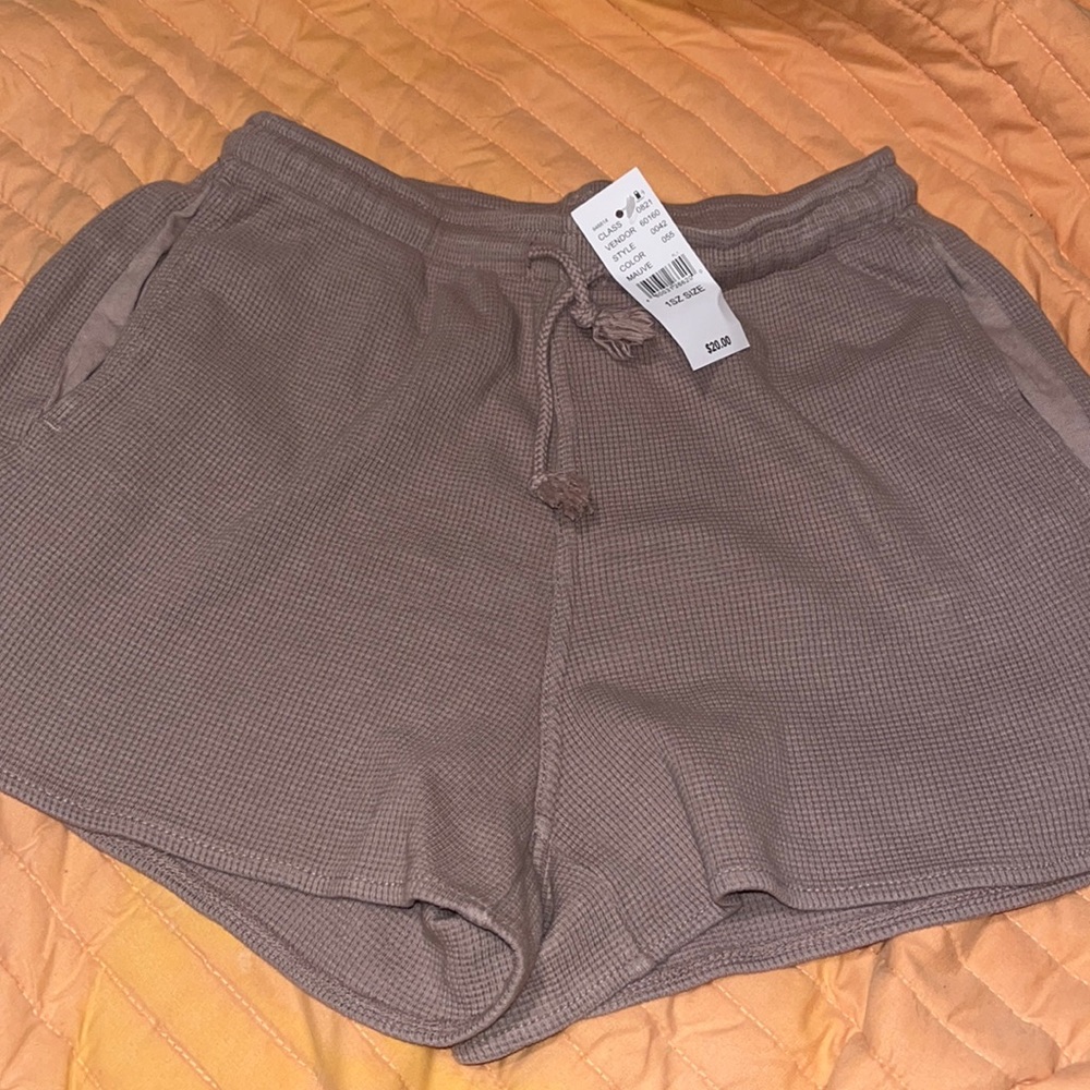 Brandy Melville mauve thermal shorts
